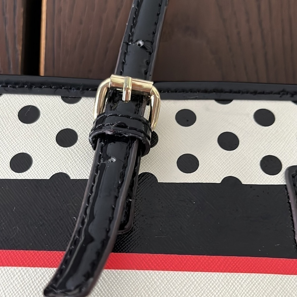 Anne Klein red/ black/ ivory purse. - Picture 5 of 12